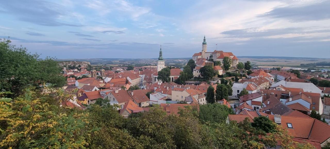 Apartman Viktorie Mikulov Zewnętrze zdjęcie